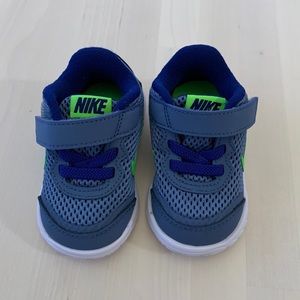 Nike Shoes, size 3c